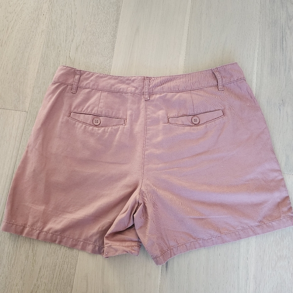 Loft Linen Cotton Shorts in Color Clay - Picture 2 of 5